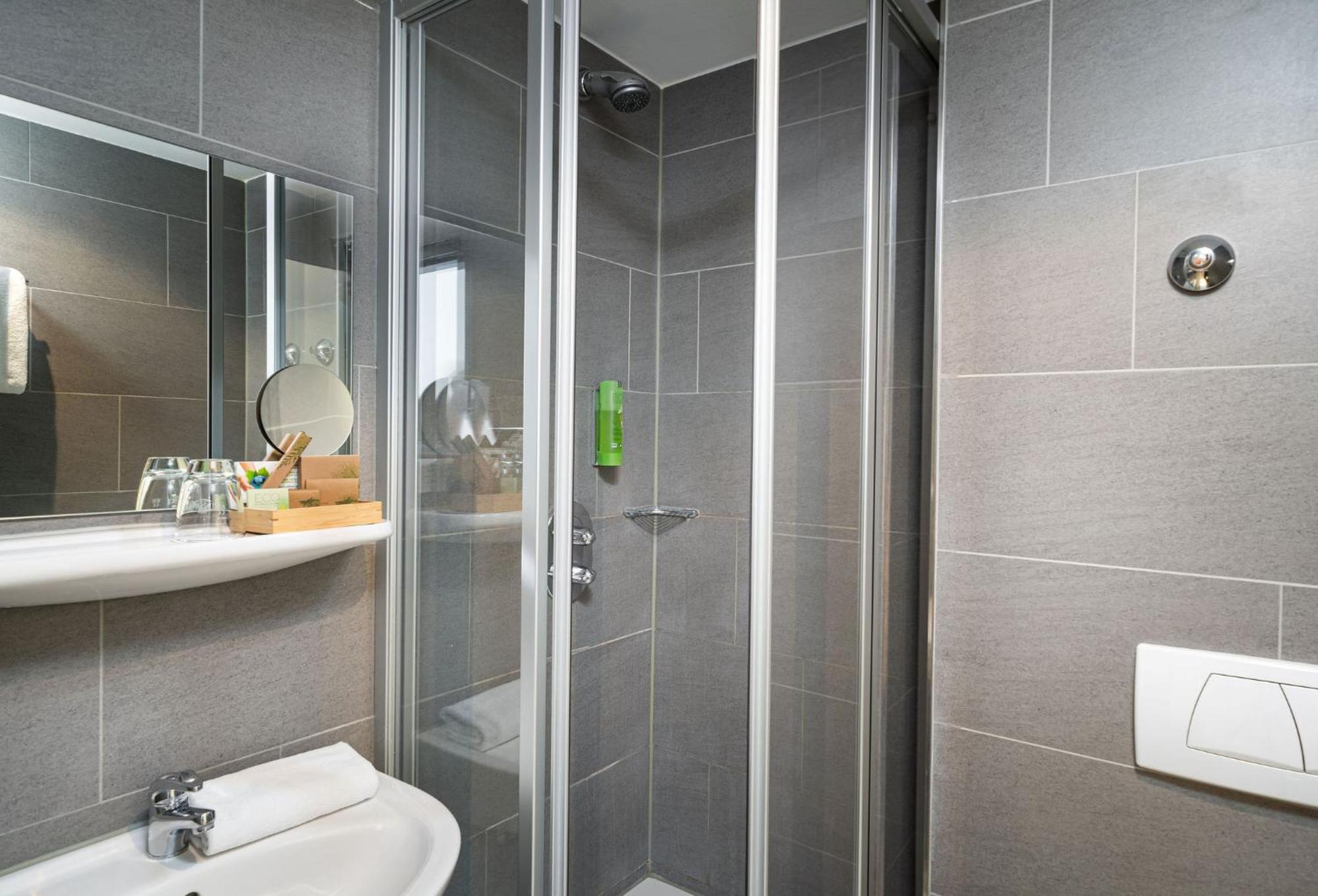 Mainhaus Stadthotel Frankfurt Франкфурт на Майн Екстериор снимка